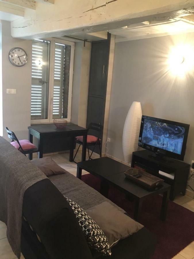 Gite "La Mesangerie" Villa Château-Renard Exteriör bild
